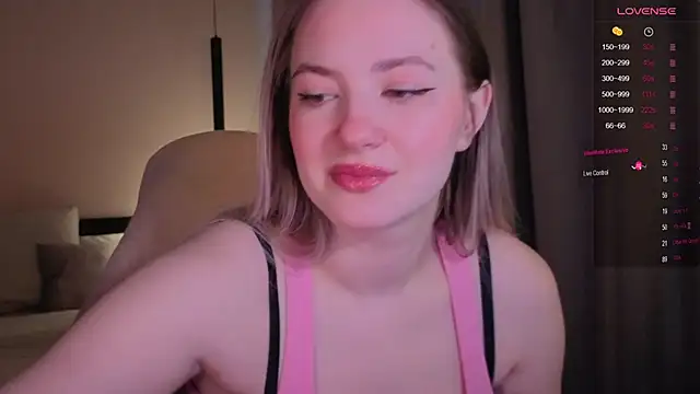 elinanortas online show from December 22, 2025, 5:18 am