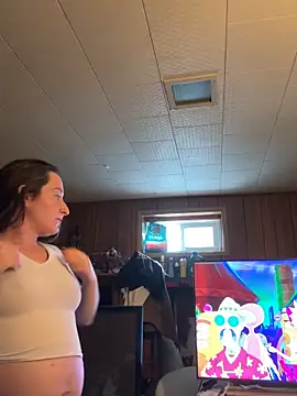 Snapshot of Mini_And_The_Bear chatting on March 1, 2026, 5:46 pm Mini And The Bear online show from March 1, 2026, 5:46 pm