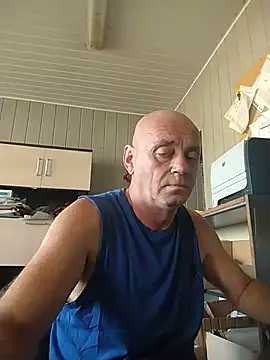 Snapshot of wilkalfa chatting on July 20, 2026, 7:05 am wilkalfa online show from July 20, 2026, 7:05 am