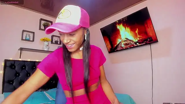 Snapshot of sharon_hill chatting on February 19, 2025, 11:46 pm sharon hill online show from February 19, 2025, 11:46 pm