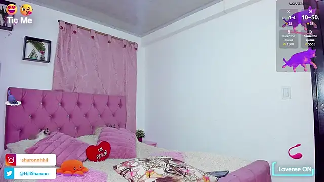 Snapshot of sharon_hill chatting on November 26, 2025, 10:32 pm sharon hill online show from November 26, 2025, 10:32 pm