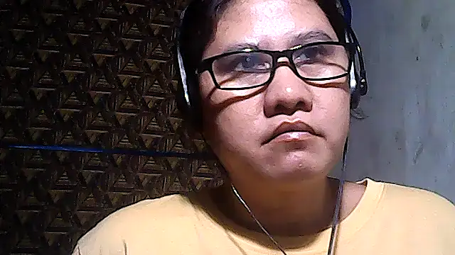 sweetsosie18 online show from March 5, 2026, 11:54 pm