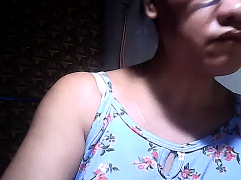 Snapshot of sweetsosie18 chatting on July 2, 2026, 11:44 pm sweetsosie18 online show from July 2, 2026, 11:44 pm