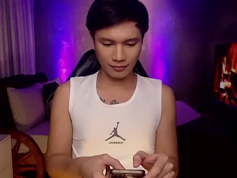 Snapshot of xjakolitox chatting on December 16, 2025, 1:37 pm xjakolitox online show from December 16, 2025, 1:37 pm