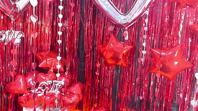 Snapshot of katalina_garcia chatting on February 20, 2025, 1:03 am katalina garcia online show from February 20, 2025, 1:03 am