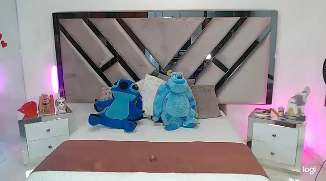 Snapshot of lady_Ary_xx chatting on March 15, 2025, 1:08 am lady Ary xx online show from March 15, 2025, 1:08 am