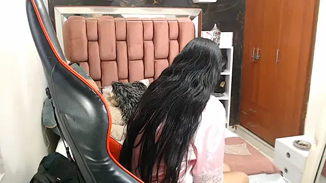 Snapshot of lady_Ary_xx chatting on February 22, 2025, 9:59 pm lady Ary xx online show from February 22, 2025, 9:59 pm