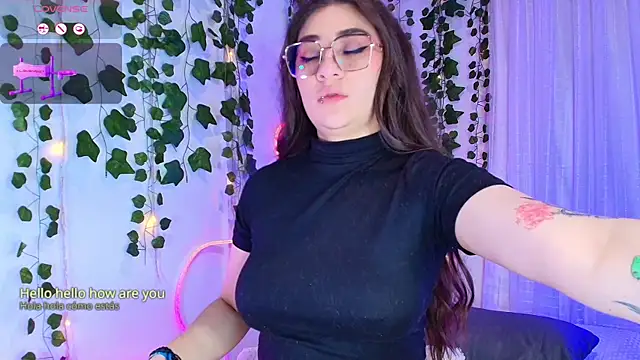 Snapshot of Samii_Evans chatting on November 26, 2025, 6:13 am Samii Evans online show from November 26, 2025, 6:13 am