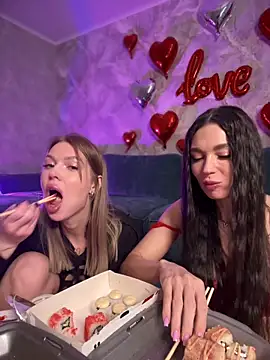 Snapshot of Emma_Catt chatting on February 15, 2026, 7:51 am Emma Catt online show from February 15, 2026, 7:51 am