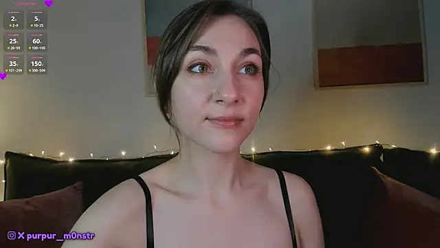 Snapshot of purpurmonstr chatting on December 17, 2025, 6:02 pm purpurmonstr online show from December 17, 2025, 6:02 pm