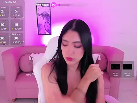 Snapshot of tatiana_prada chatting on October 2, 2025, 5:44 am tatiana prada online show from October 2, 2025, 5:44 am