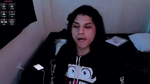 My vampire Mia online show from July 17, 2026, 7:27 am