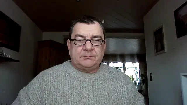 Snapshot of Nobbie444 chatting on February 10, 2026, 10:14 am Nobbie444 online show from February 10, 2026, 10:14 am