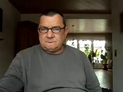 Nobbie444 online show from May 16, 2026, 9:52 am