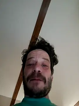 Snapshot of chosen923 chatting on December 16, 2025, 7:01 am chosen923 online show from December 16, 2025, 7:01 am