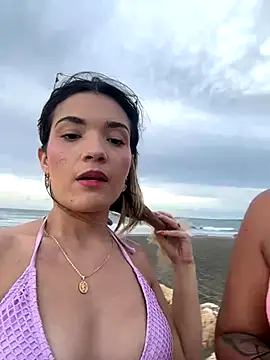 Snapshot of Sarita-candy chatting on October 23, 2025, 9:57 pm Sarita-candy online show from October 23, 2025, 9:57 pm