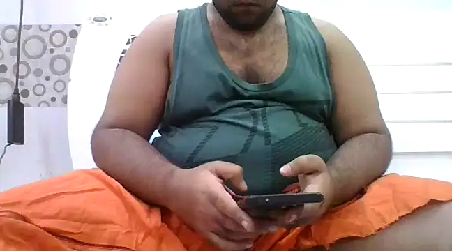 Snapshot of chubby_exhibitionist chatting on January 25, 2025, 7:18 pm chubby exhibitionist online show from January 25, 2025, 7:18 pm