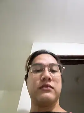 Snapshot of MarieLoveGlamorous chatting on November 11, 2025, 12:55 pm MarieLoveGlamorous online show from November 11, 2025, 12:55 pm