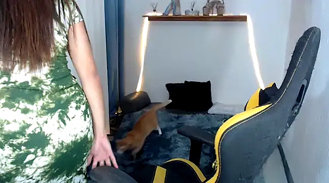 Snapshot of MarieLoveGlamorous chatting on January 9, 2025, 1:13 pm MarieLoveGlamorous online show from January 9, 2025, 1:13 pm