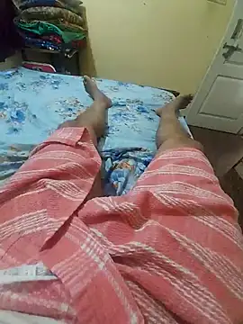 Snapshot of Stripkomal chatting on November 14, 2025, 5:44 am Stripkomal online show from November 14, 2025, 5:44 am