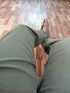 Snapshot of Stripkomal chatting on March 3, 2026, 7:48 am Stripkomal online show from March 3, 2026, 7:48 am