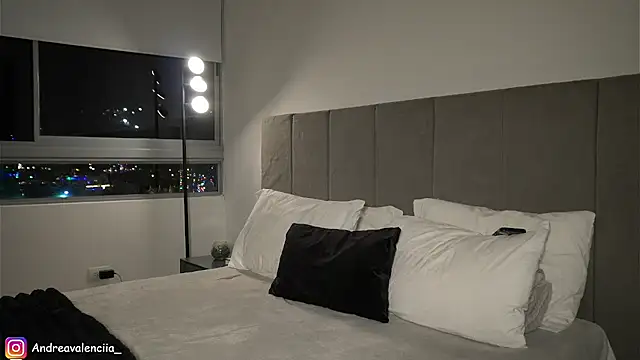 Snapshot of kendall_ruiz chatting on February 26, 2025, 11:41 pm kendall ruiz online show from February 26, 2025, 11:41 pm