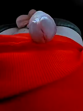 GrosseMinniHulk online show from December 24, 2024, 6:39 pm