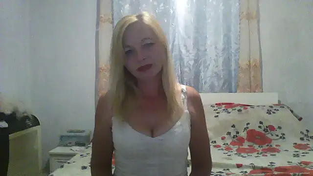Lola 115 online show from July 8, 2026, 7:47 pm