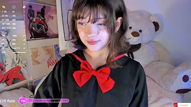 Snapshot of mia_angel_ chatting on February 13, 2025, 10:33 pm mia angel online show from February 13, 2025, 10:33 pm