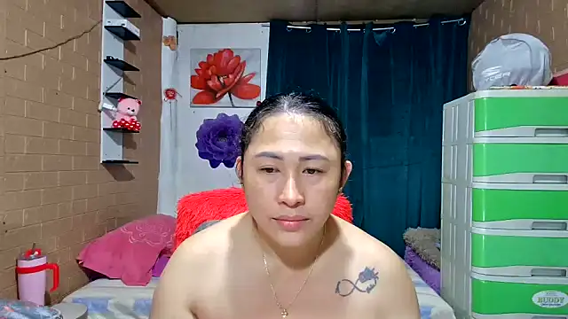 M e c e l online show from February 16, 2026, 8:07 pm