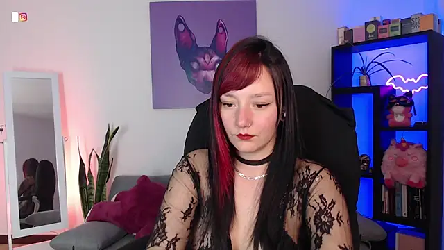 S Lilith  online show from May 13, 2026, 10:50 pm