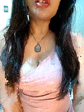 RadhaBabe online show from March 6, 2026, 6:58 pm