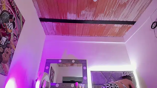 Snapshot of Sweet_Cinthia chatting on October 4, 2025, 3:08 am Sweet Cinthia online show from October 4, 2025, 3:08 am