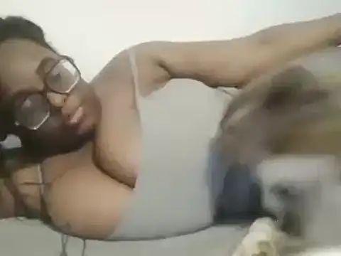 Snapshot of MissCC99 chatting on March 19, 2025, 2:37 am MissCC99 online show from March 19, 2025, 2:37 am