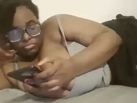 Snapshot of MissCC99 chatting on March 22, 2025, 1:11 am MissCC99 online show from March 22, 2025, 1:11 am