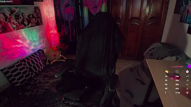 emma luna59 online show from March 30, 2026, 8:32 pm