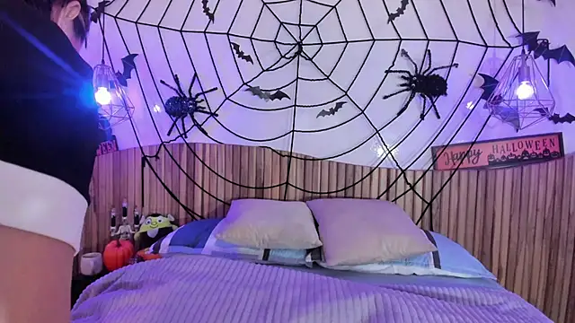 Snapshot of Abby_Sweet1_ chatting on October 31, 2025, 1:30 pm Abby Sweet1 online show from October 31, 2025, 1:30 pm