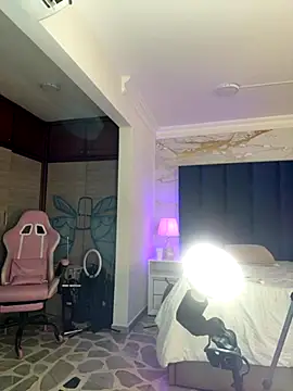 Snapshot of Abby_Sweet1_ chatting on December 3, 2025, 11:53 am Abby Sweet1 online show from December 3, 2025, 11:53 am