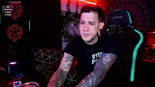 josh  ackerman online show from September 30, 2025, 9:10 pm