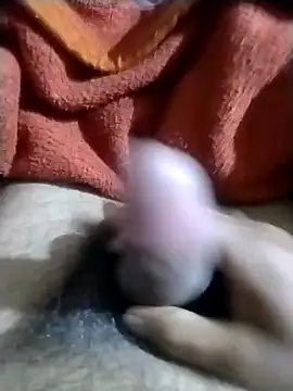 Rajxxxdx4u online show from January 18, 2026, 4:05 am