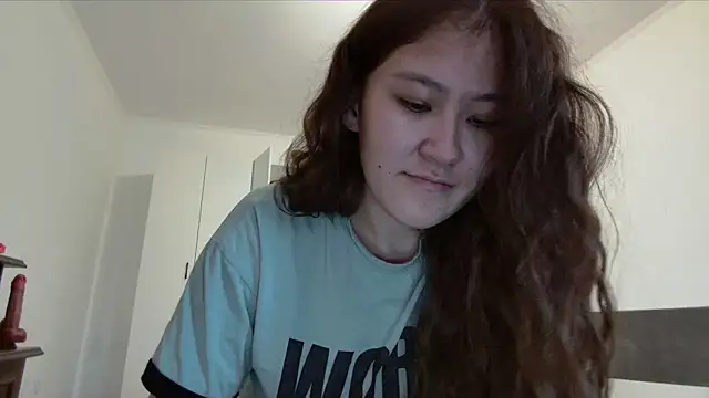 Snapshot of Riz_girl chatting on November 2, 2025, 11:15 am Riz girl online show from November 2, 2025, 11:15 am