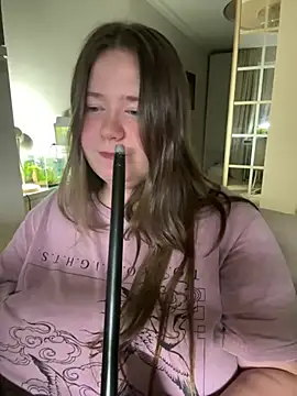 remirann  online show from January 27, 2025, 6:09 pm