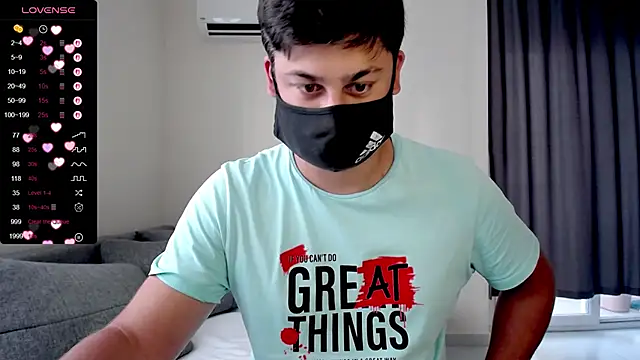 Snapshot of Tomguys chatting on September 11, 2025, 2:17 pm Tomguys online show from September 11, 2025, 2:17 pm