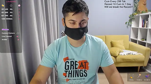 Snapshot of Tomguys chatting on November 29, 2025, 8:14 am Tomguys online show from November 29, 2025, 8:14 am