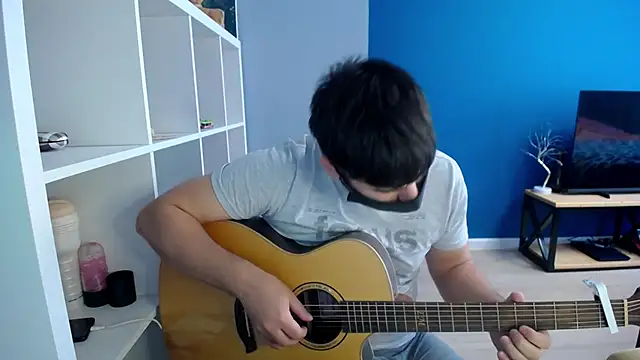 Snapshot of Tomguys chatting on March 23, 2025, 7:53 am Tomguys online show from March 23, 2025, 7:53 am