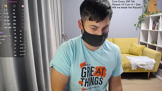 Snapshot of Tomguys chatting on November 27, 2025, 2:17 pm Tomguys online show from November 27, 2025, 2:17 pm