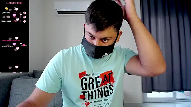 Snapshot of Tomguys chatting on September 25, 2025, 2:12 pm Tomguys online show from September 25, 2025, 2:12 pm