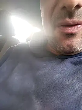 juandi21cm online show from February 3, 2026, 3:17 pm