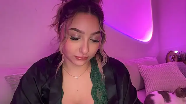 Snapshot of lustfulsmiles chatting on February 17, 2026, 1:41 pm lustfulsmiles online show from February 17, 2026, 1:41 pm