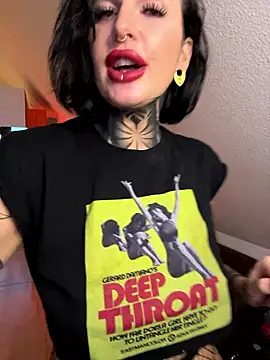 InkedBiitch online show from January 14, 2026, 7:34 am